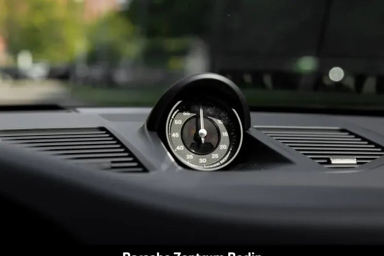 Porsche 992 din 2024 cu 20.569 km - oferta POR164350 - foto 30