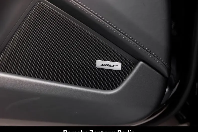 Porsche 992 din 2024 cu 20.569 km - oferta POR164350 - foto 32