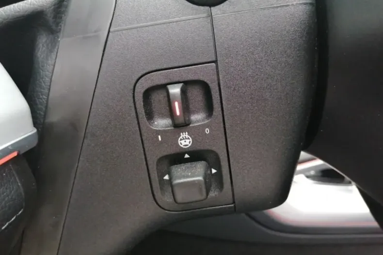 Mercedes-Benz GLE 350 din 2023 cu 79.200 km - oferta MER164363 - foto 20