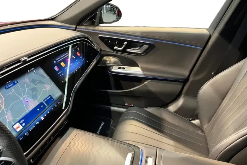 Mercedes-Benz E 220 din 2024 cu 18.002 km - oferta MER164364 - foto 4