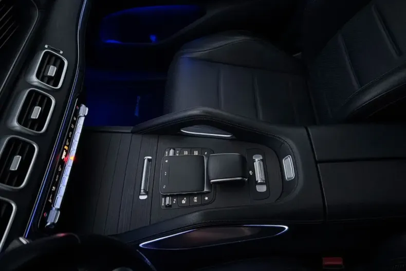 Mercedes-Benz GLE 400 din 2021 cu 91.590 km - oferta MER164370 - foto 14