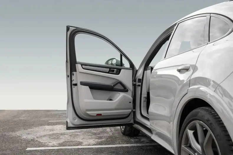 Porsche Cayenne din 2022 cu 37.300 km - oferta POR164372 - foto 19