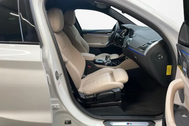 BMW X4 din 2024 cu 12.200 km - oferta BMW164382 - foto 2