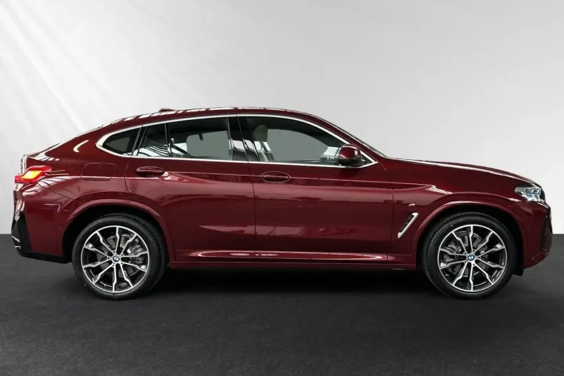 BMW X4 din 2025 cu 15.224 km - oferta BMW164385 - foto 1