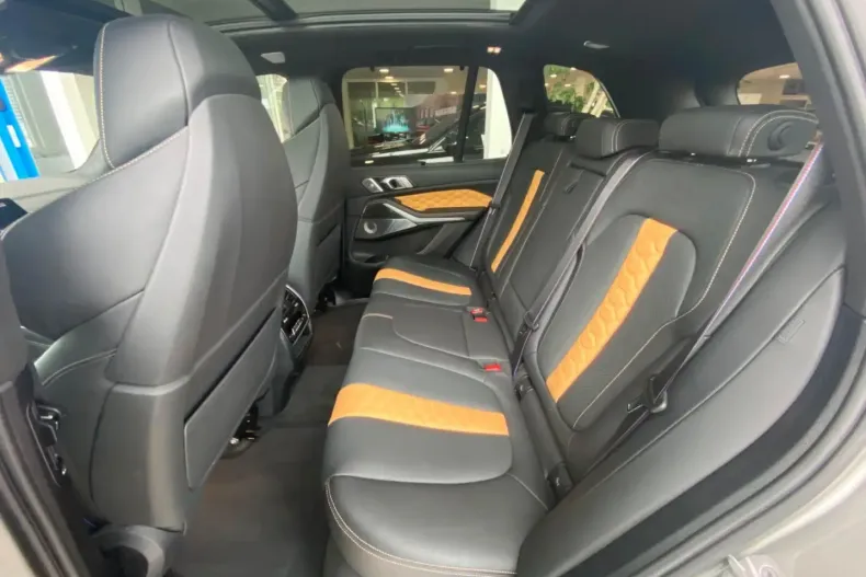 BMW X5 M din 2023 cu 41.993 km - oferta BMW164398 - foto 12