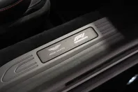 Aston Martin V8 Vantage din 2023 cu 12.800 km - oferta AST164401 - foto 21