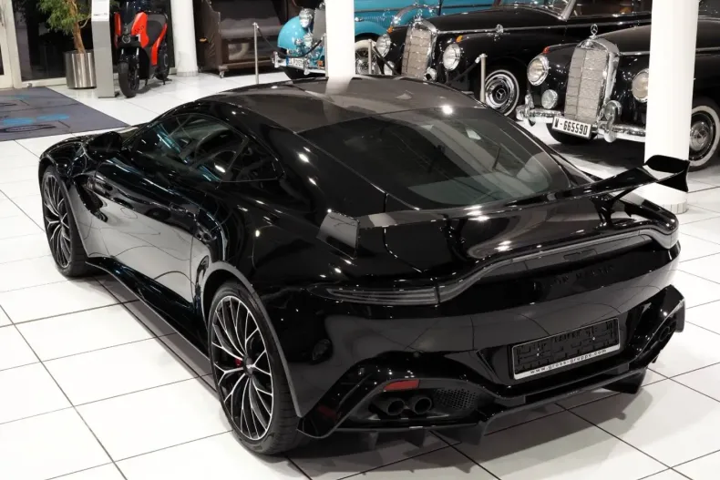 Aston Martin V8 Vantage din 2023 cu 12.800 km - oferta AST164401 - foto 35