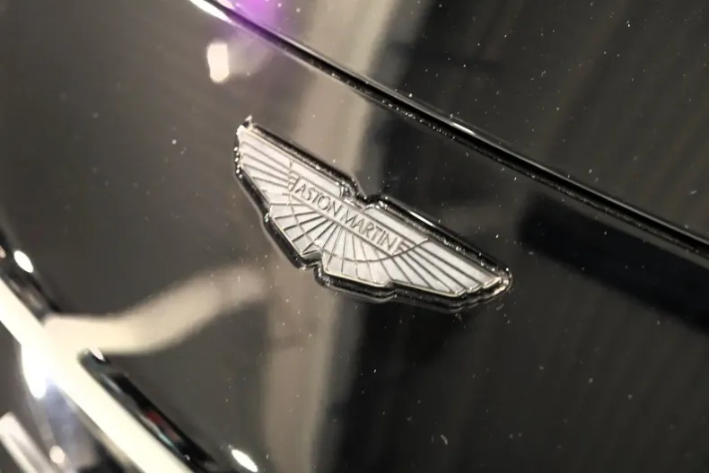 Aston Martin V8 Vantage din 2023 cu 12.800 km - oferta AST164401 - foto 39