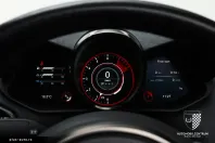 Aston Martin V8 Vantage din 2023 cu 24.334 km - oferta AST164402 - foto 23