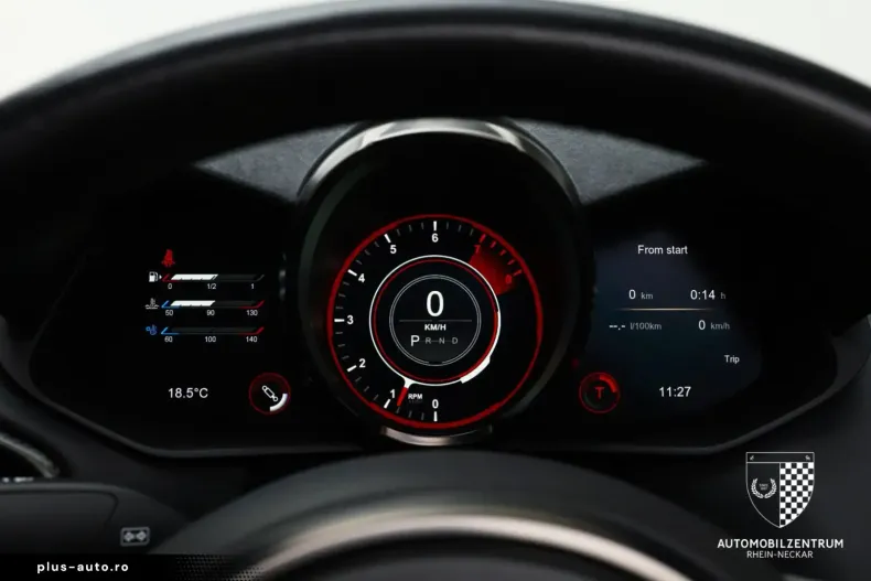 Aston Martin V8 Vantage din 2023 cu 24.334 km - oferta AST164402 - foto 23