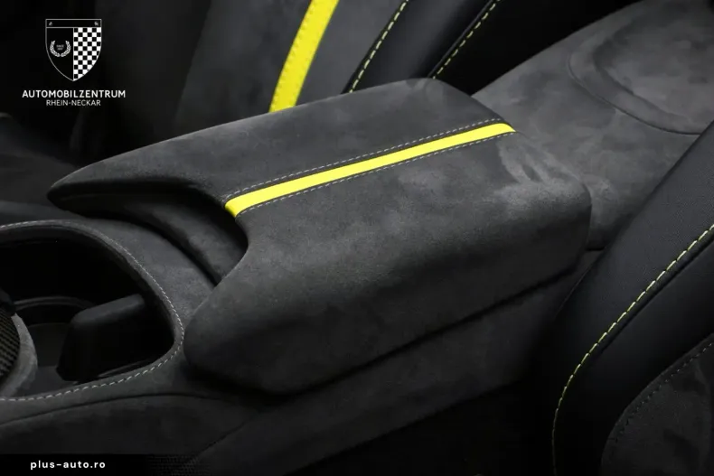 Aston Martin V8 Vantage din 2023 cu 24.334 km - oferta AST164402 - foto 38