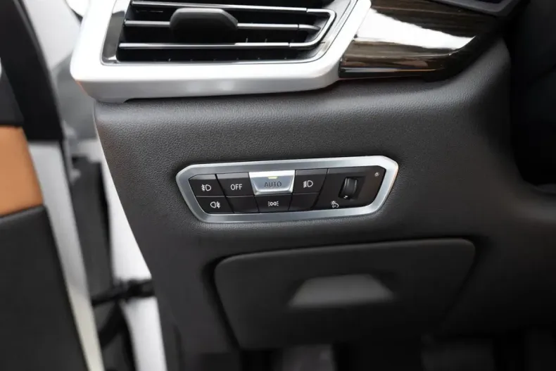 BMW X5 din 2021 cu 97.439 km - oferta BMW164434 - foto 18