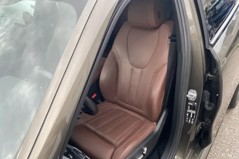 BMW X6 M50 din 2022 cu 41.900 km - oferta BMW164442 - foto 8