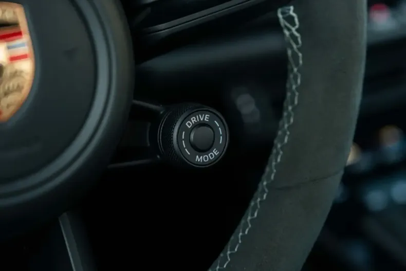 Porsche 992 din 2021 cu 14.000 km - oferta POR164449 - foto 14