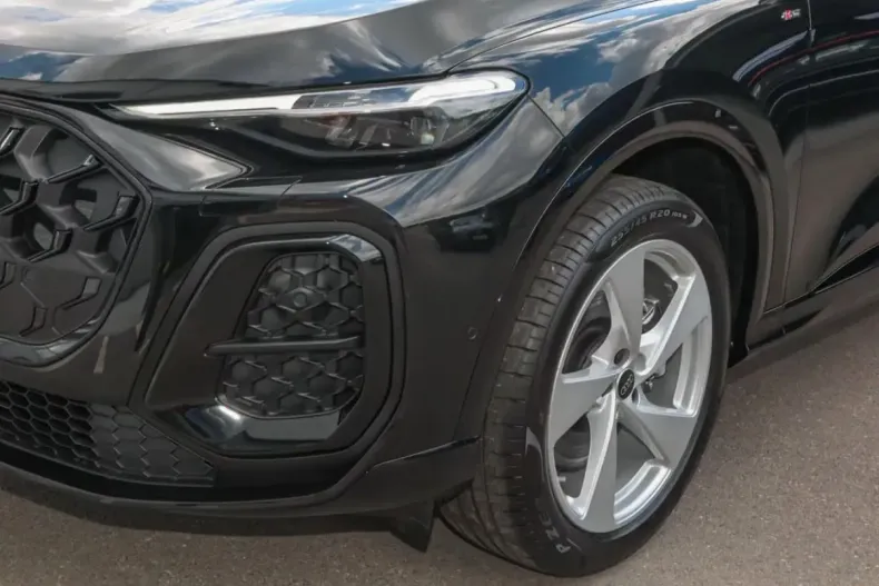 Audi Q5 din 2025 cu 6.000 km - oferta AUD164454 - foto 3