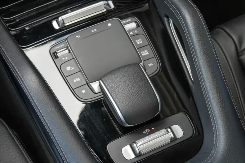 Mercedes-Benz GLE 350 din 2024 cu 17.604 km - oferta MER164455 - foto 10