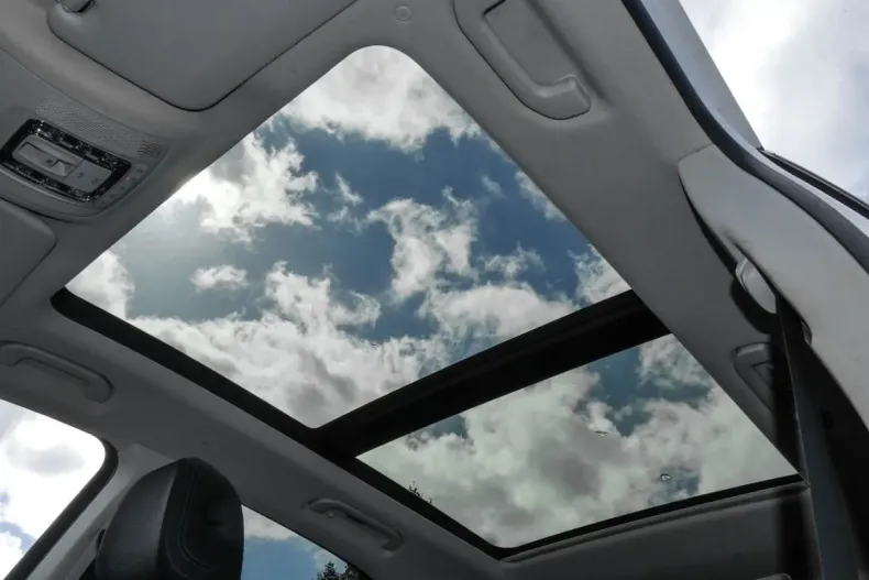 Mercedes-Benz GLE 350 din 2024 cu 17.604 km - oferta MER164455 - foto 11