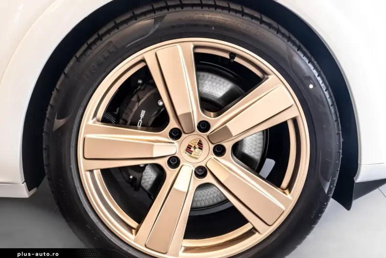 Porsche Cayenne din 2025 cu 16.990 km - oferta POR164456 - foto 13