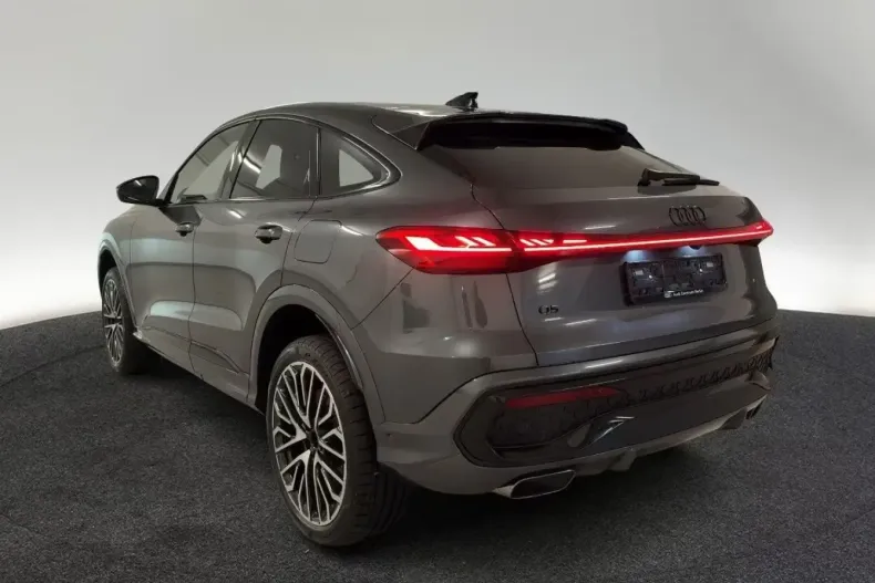 Audi Q5 din 2025 cu 6.000 km - oferta AUD164458 - foto 8