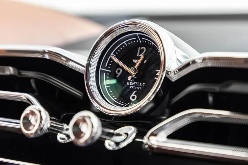 Bentley Bentayga din 2024 cu 4.000 km - oferta BEN164462 - foto 9