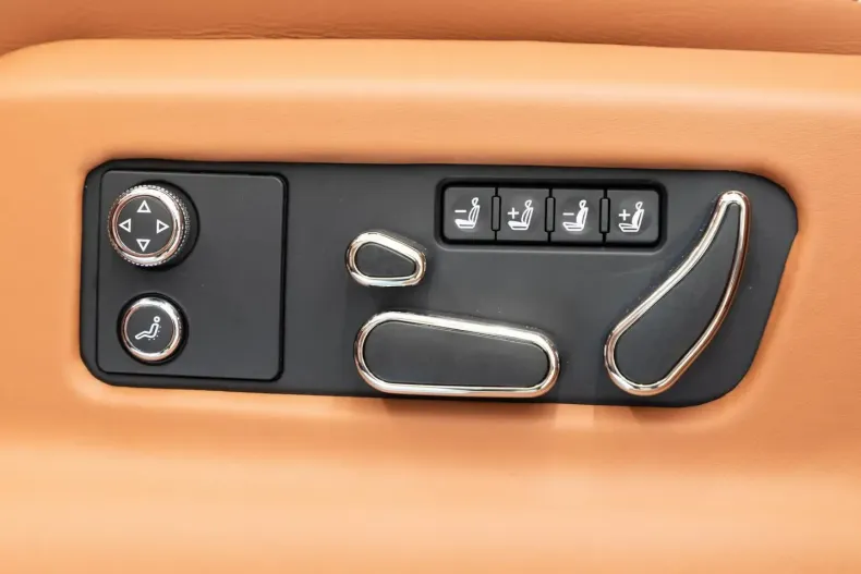 Bentley Bentayga din 2024 cu 4.000 km - oferta BEN164462 - foto 14