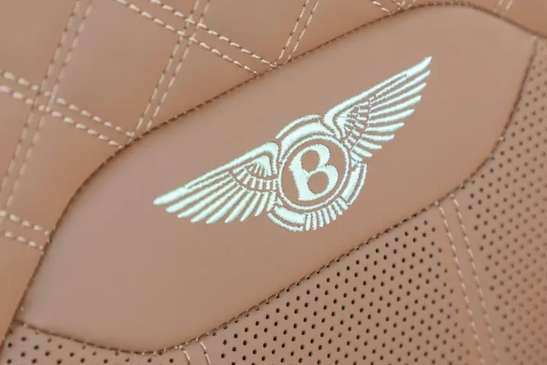 Bentley Bentayga din 2024 cu 4.000 km - oferta BEN164462 - foto 20