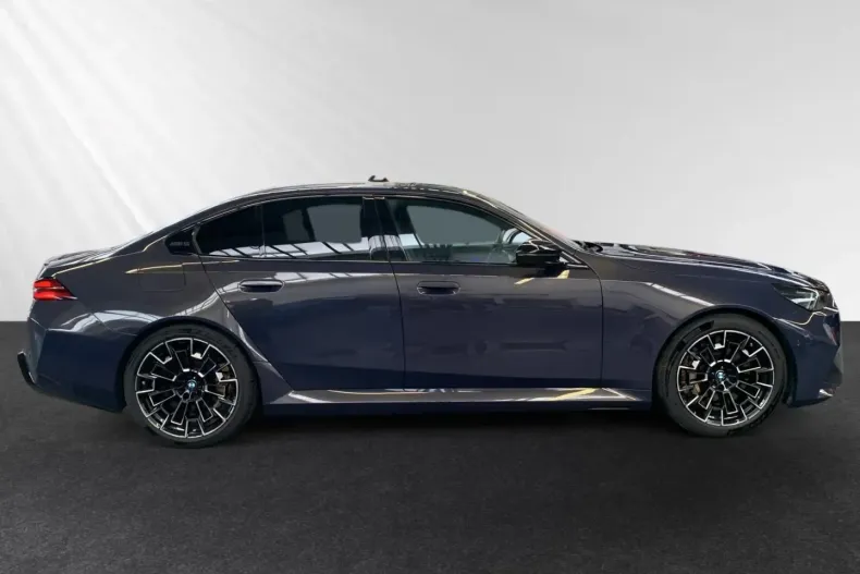 BMW M5 din 2024 cu 4.190 km - oferta BMW164468 - foto 2