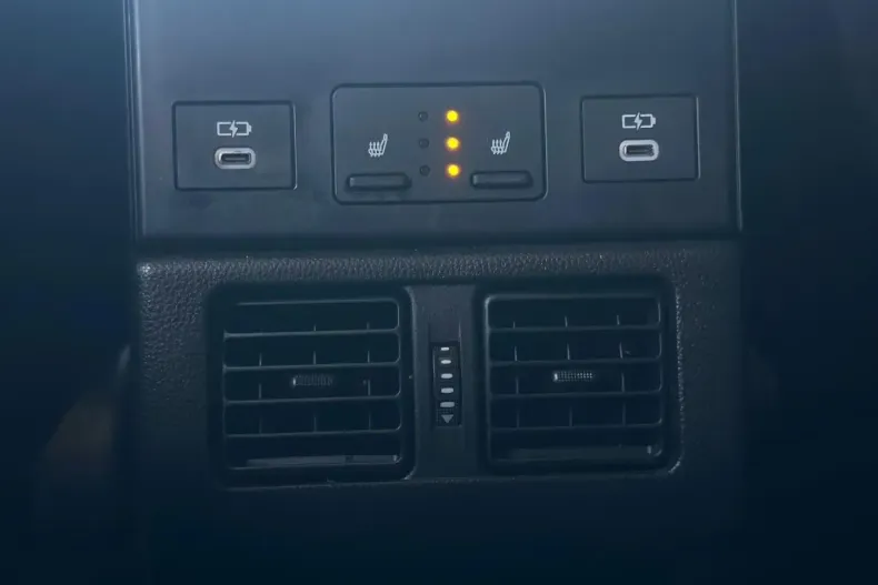 Toyota bZ4X din 2025 cu 16.000 km - oferta TOY164469 - foto 20