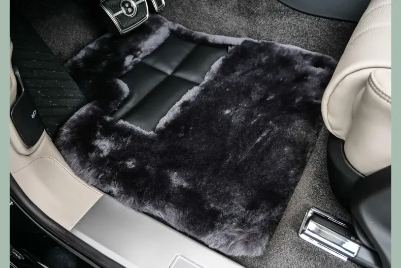 Bentley Bentayga din 2024 cu 4.590 km - oferta BEN164476 - foto 24