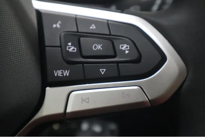 Volkswagen T-Roc din 2025 cu 28.058 km - oferta VOL164479 - foto 8