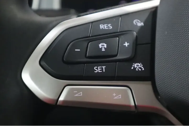 Volkswagen T-Roc din 2025 cu 28.058 km - oferta VOL164479 - foto 10