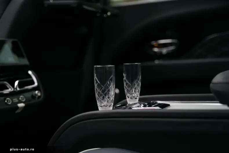 Bentley Bentayga din 2024 cu 13.900 km - oferta BEN164482 - foto 22