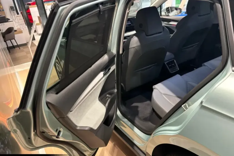 Skoda Enyaq din 2024 cu 144 km - oferta SKO164485 - foto 14