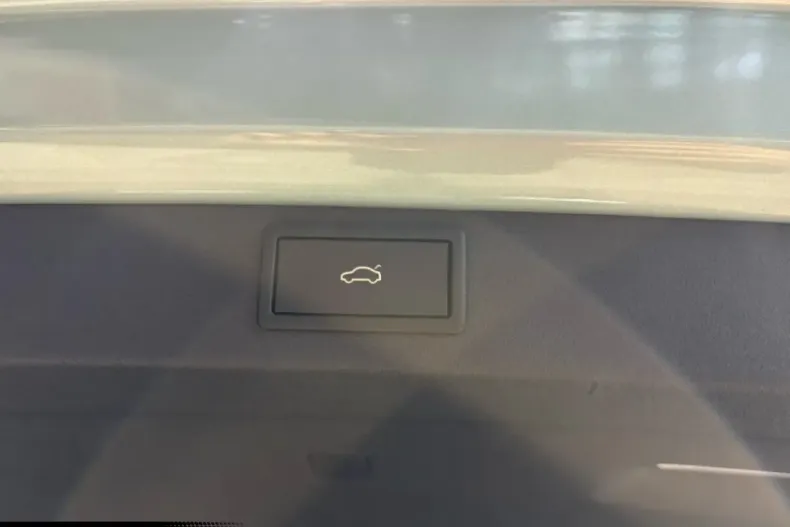 Skoda Enyaq din 2024 cu 144 km - oferta SKO164485 - foto 19