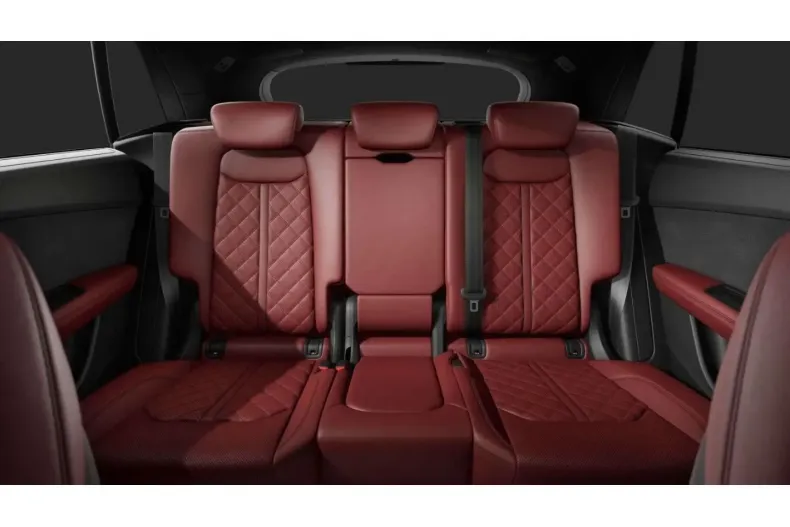 Audi SQ8 din 2024 cu 18.700 km - oferta AUD164488 - foto 5