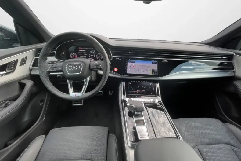 Audi SQ8 din 2024 cu 13.900 km - oferta AUD164492 - foto 6