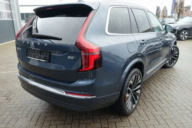 Volvo XC90 din 2025 cu 26.752 km - oferta VOL164500 - foto 2