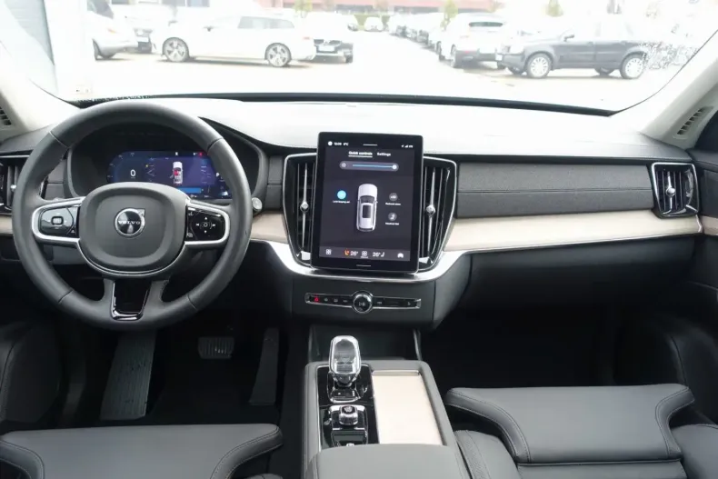 Volvo XC90 din 2025 cu 26.752 km - oferta VOL164500 - foto 19