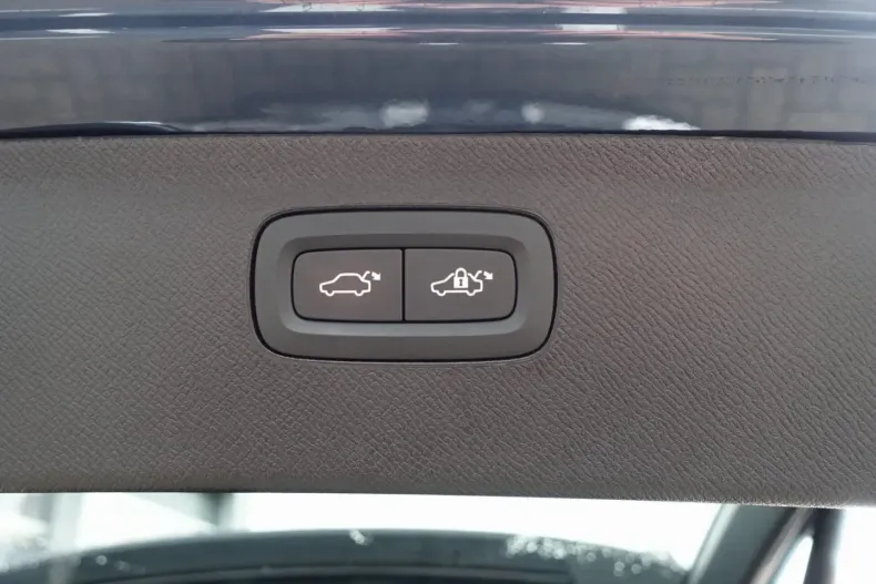 Volvo XC90 din 2025 cu 26.752 km - oferta VOL164500 - foto 23