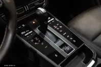 Porsche Macan din 2024 cu 30.658 km - oferta POR164502 - foto 19