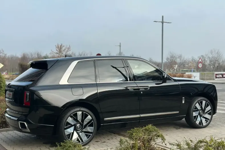 Rolls-Royce Cullinan din 2025 cu 3.500 km - oferta ROL164511 - foto 5