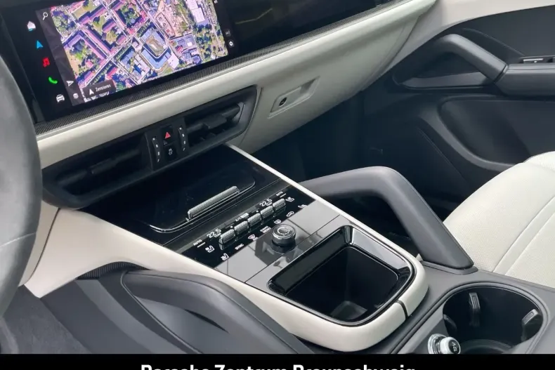 Porsche Cayenne din 2025 cu 17.900 km - oferta POR164512 - foto 31