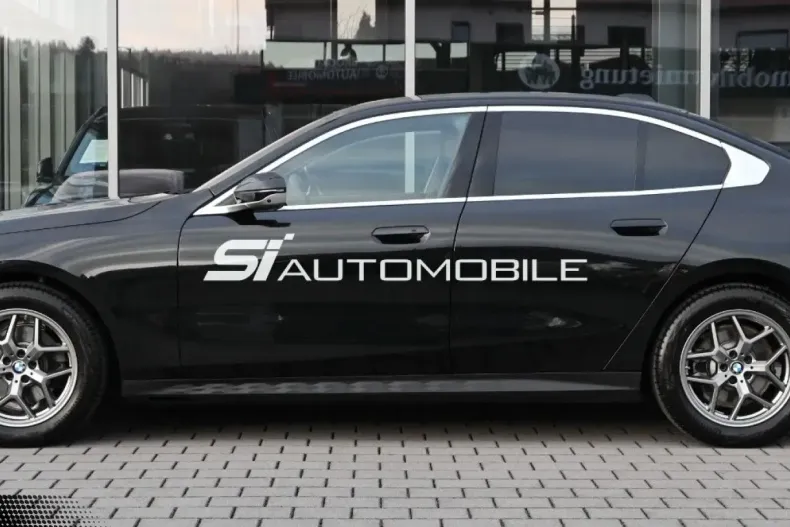 BMW 520 din 2024 cu 9.700 km - oferta BMW164517 - foto 2