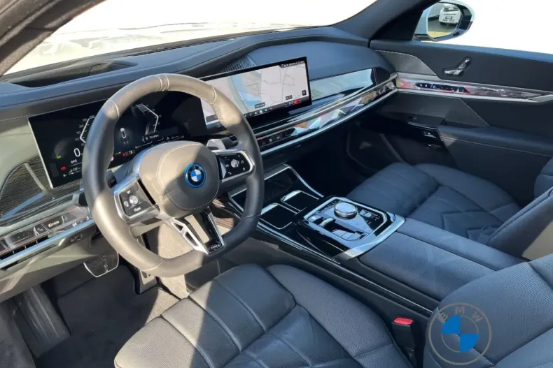 BMW 750 din 2024 cu 27.792 km - oferta BMW164518 - foto 11