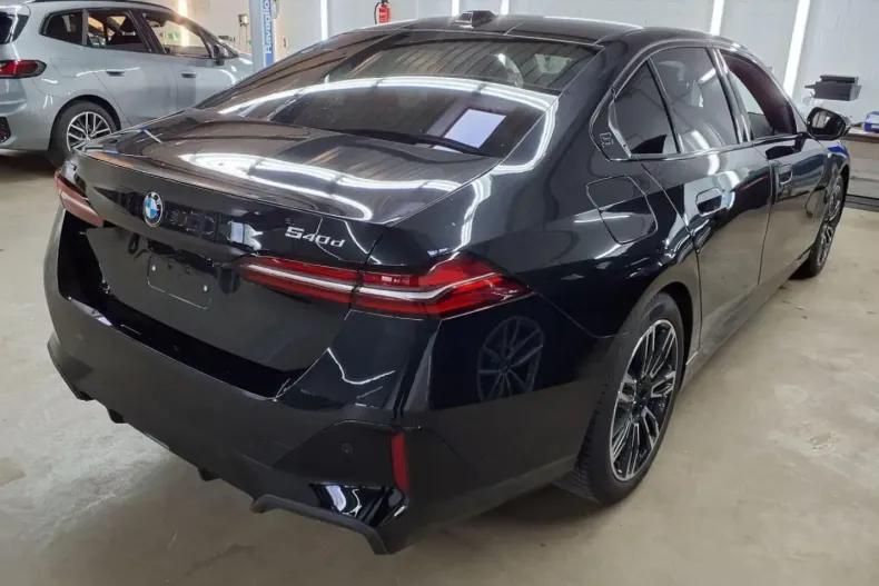 BMW 540 din 2025 cu 18.847 km - oferta BMW164521 - foto 6