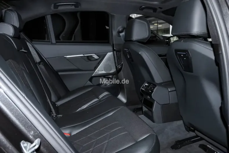 BMW 520 din 2024 cu 28.248 km - oferta BMW164531 - foto 11