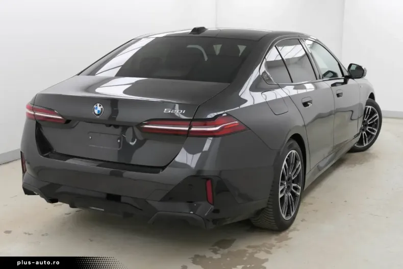 BMW 520 din 2025 cu 23.800 km - oferta BMW164532 - foto 4