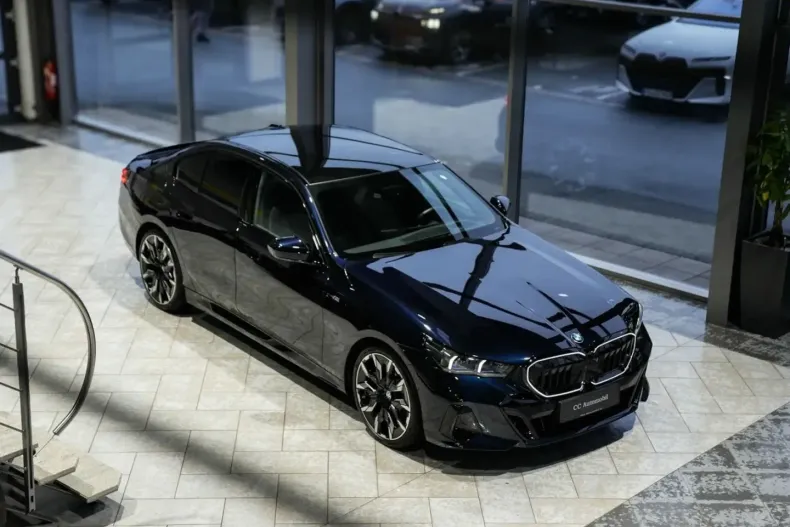 BMW 520 din 2024 cu 13.190 km - oferta BMW164534 - foto 39