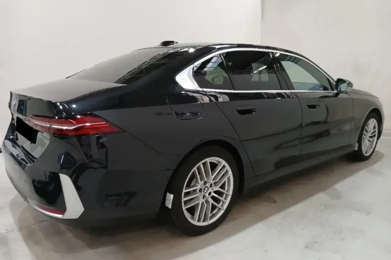 BMW 520 din 2024 cu 43.800 km - oferta BMW164536 - foto 4