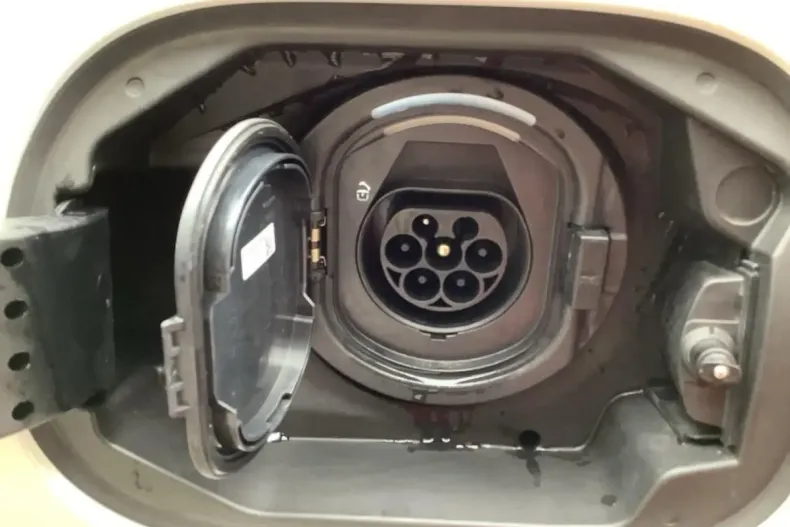 Mercedes-Benz C 300 din 2024 cu 25.335 km - oferta MER164544 - foto 15